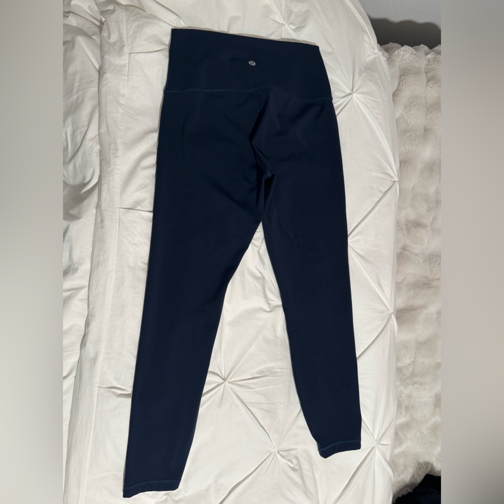 Lululemon 25” Navy Wunder Under Leggings Size 6